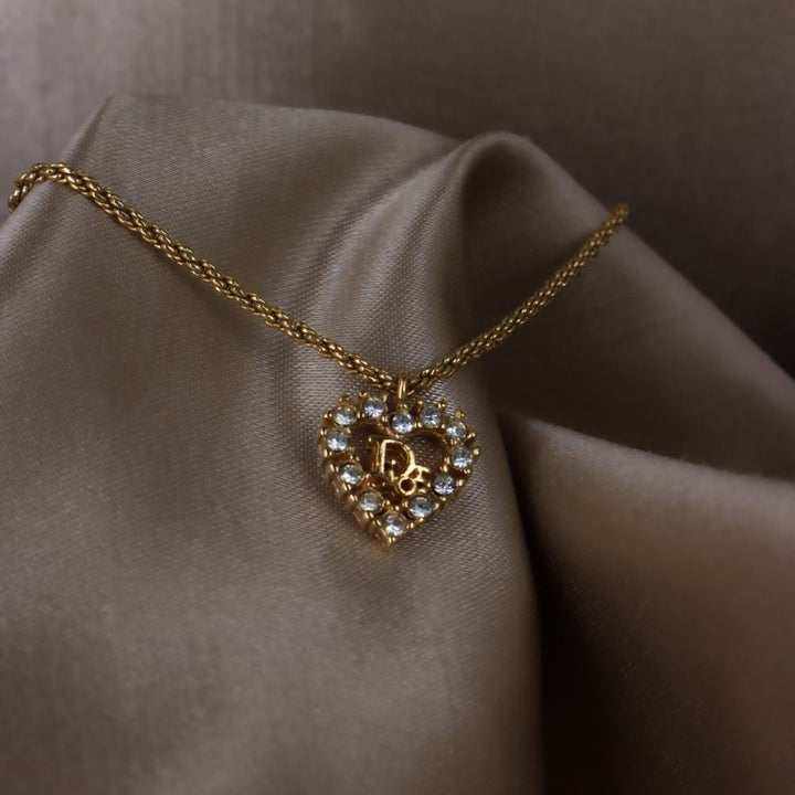 CHRISTIAN DIOR 心型閃石項鏈 | 秒殺熱賣款 - Vintasy項鏈