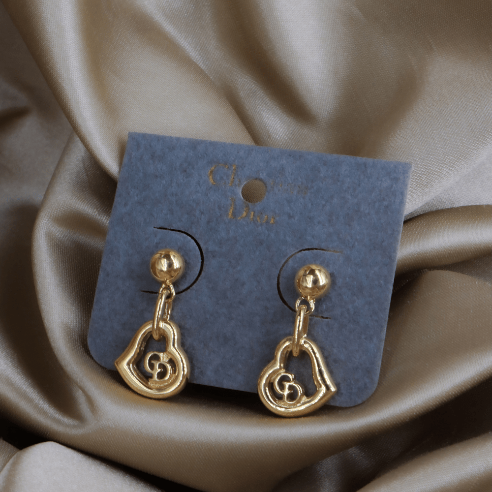 CHRISTIAN DIOR 簡約心心吊墜耳環|未使用級 - Vintasy