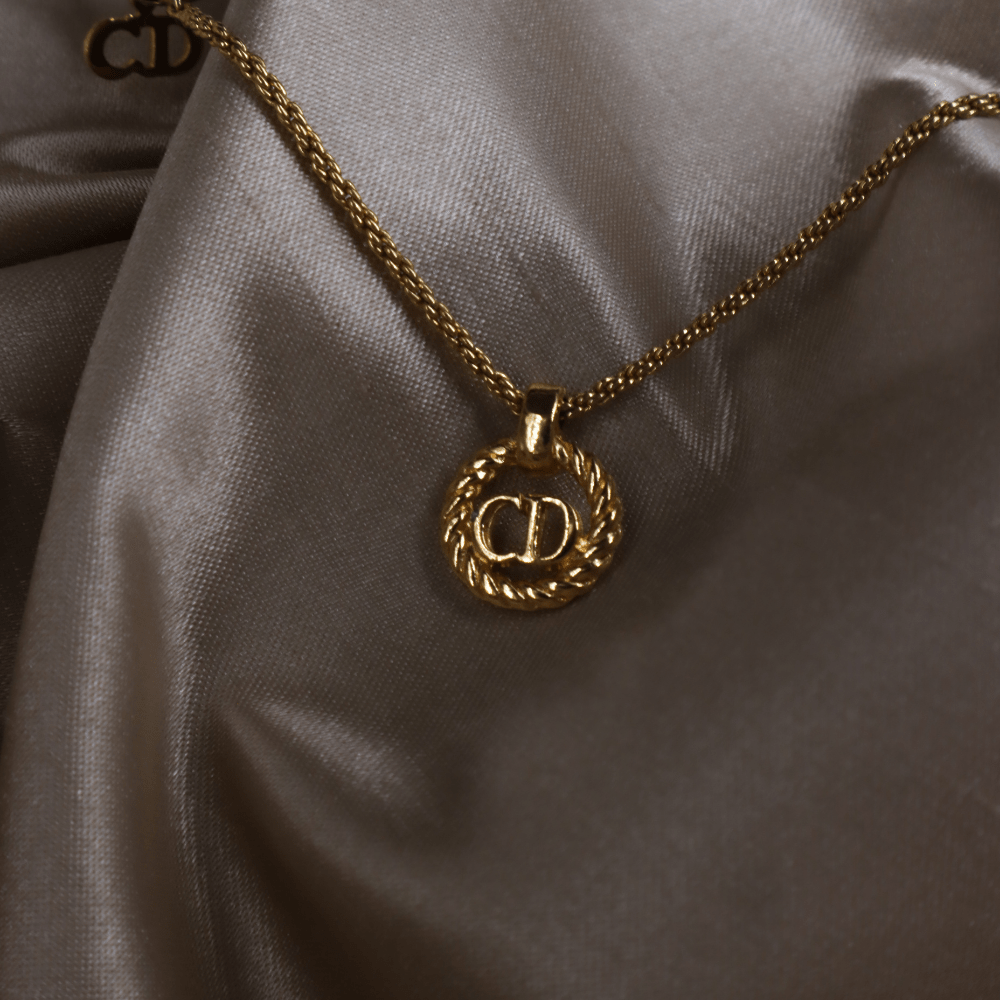 CHRISTIAN DIOR 麻花吊墜項鏈|經典之作 - Vintasy項鏈