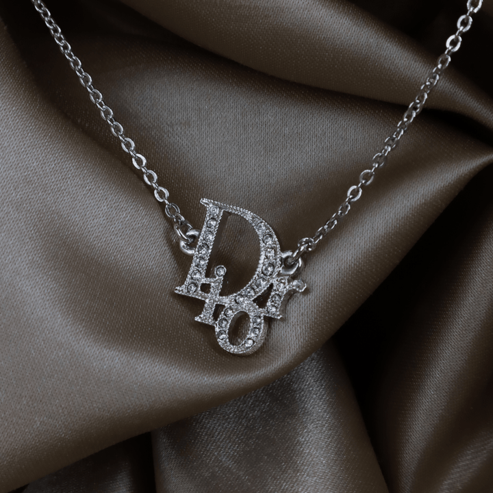 CHRISTIAN DIOR 閃石吊墜項鏈 | 熱賣第一位! - Vintasy項鏈