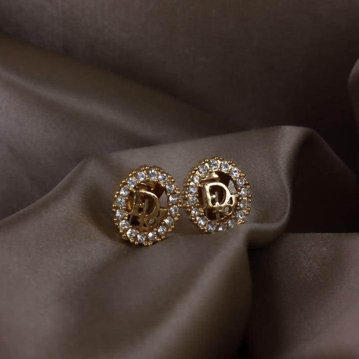 CHRISTIAN DIOR 圓型閃石耳夾 | 典雅時尚款式 - Vintasy