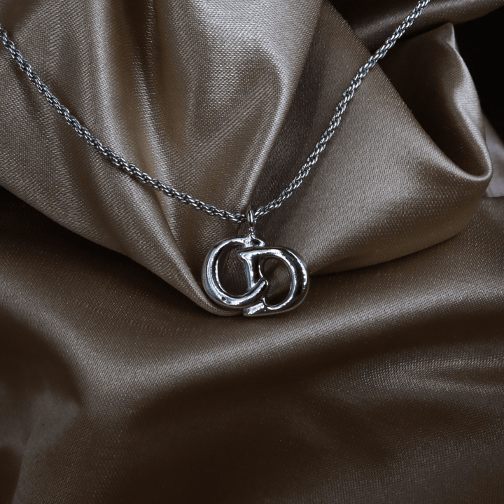 CHRISTIAN DIOR 簡約吊墜項鏈 - Vintasy項鏈