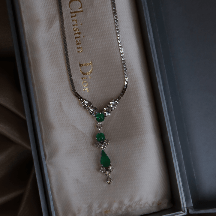 CHRISTIAN DIOR 綠晶石吊墜閃石項鏈 |附原盒|西德製造 - Vintasy