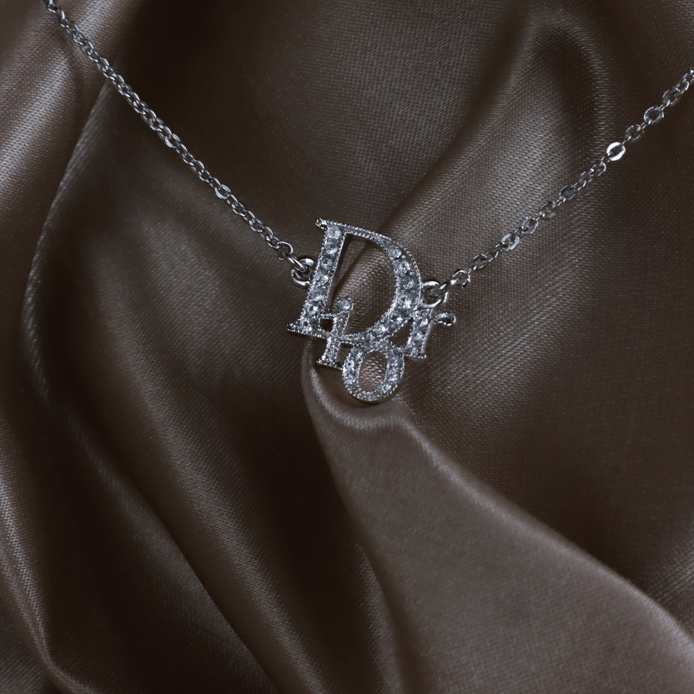 CHRISTIAN DIOR 閃石吊墜項鏈 | 熱賣第一位! - Vintasy項鏈