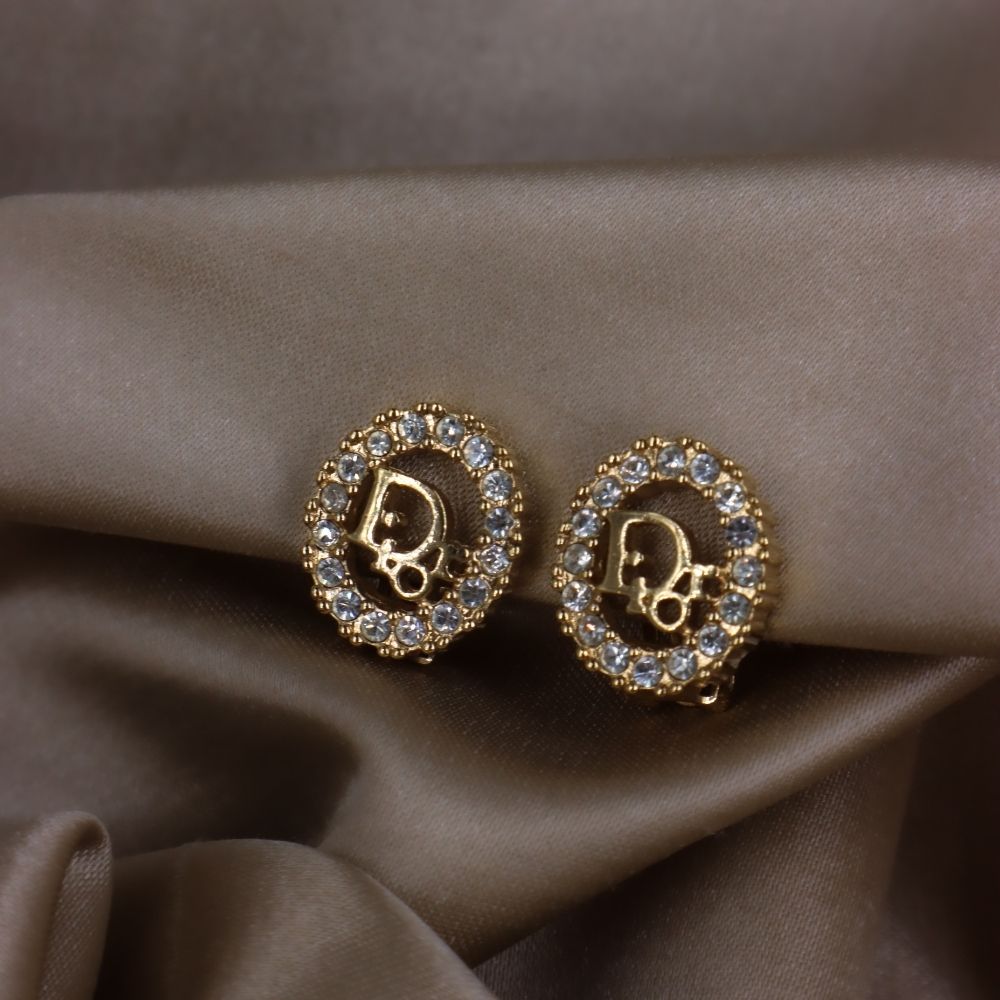 CHRISTIAN DIOR 圓型閃石耳夾 | 典雅時尚款式 - Vintasy