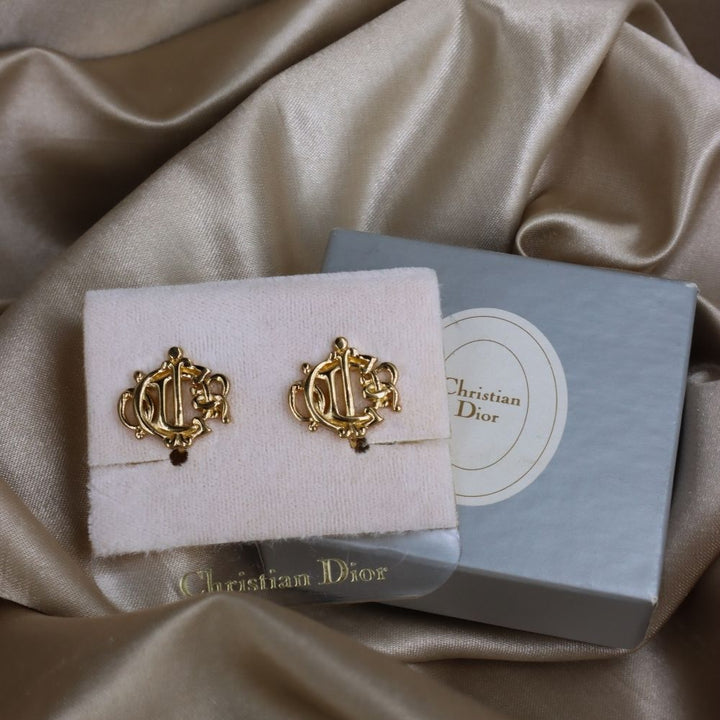CHRISTIAN DIOR 絕版馬車耳夾 - Vintasy項鏈