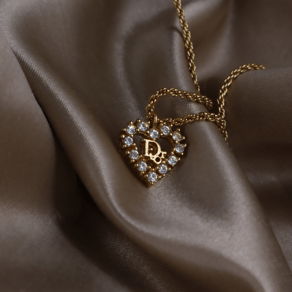 CHRISTIAN DIOR 心型閃石項鏈 | 秒殺熱賣款 - Vintasy項鏈