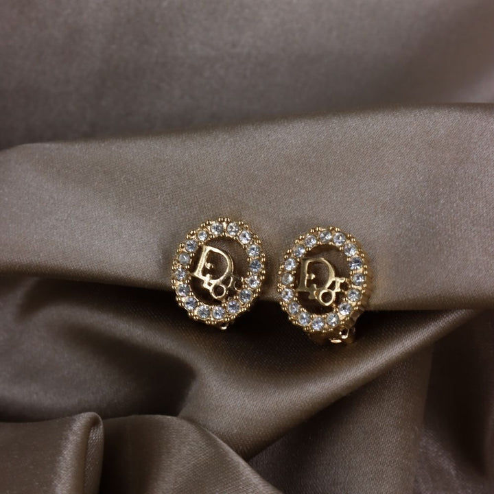 CHRISTIAN DIOR 圓型閃石耳夾 | 典雅時尚款式 - Vintasy