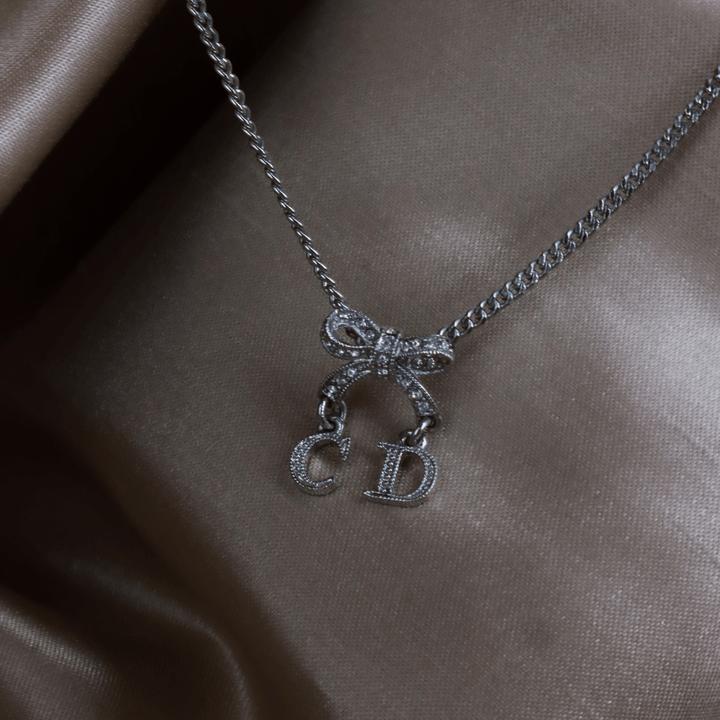 DIOR CD蝴蝶結閃石項鏈 |極罕00年代之選 - Vintasy項鏈