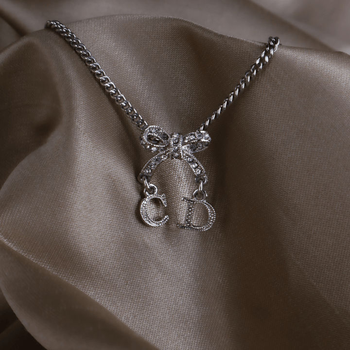 DIOR CD蝴蝶結閃石項鏈 |極罕00年代之選 - Vintasy項鏈