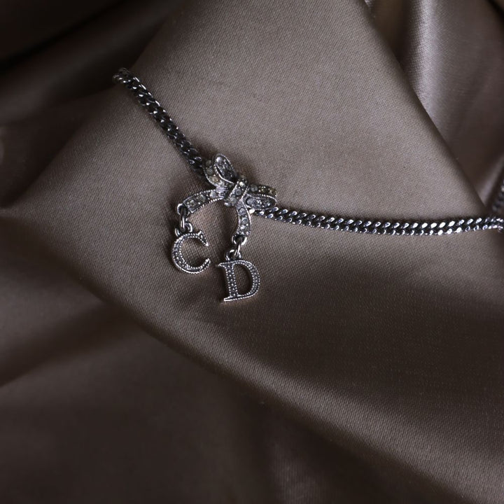 DIOR CD蝴蝶結閃石項鏈 |極罕00年代之選 - Vintasy項鏈
