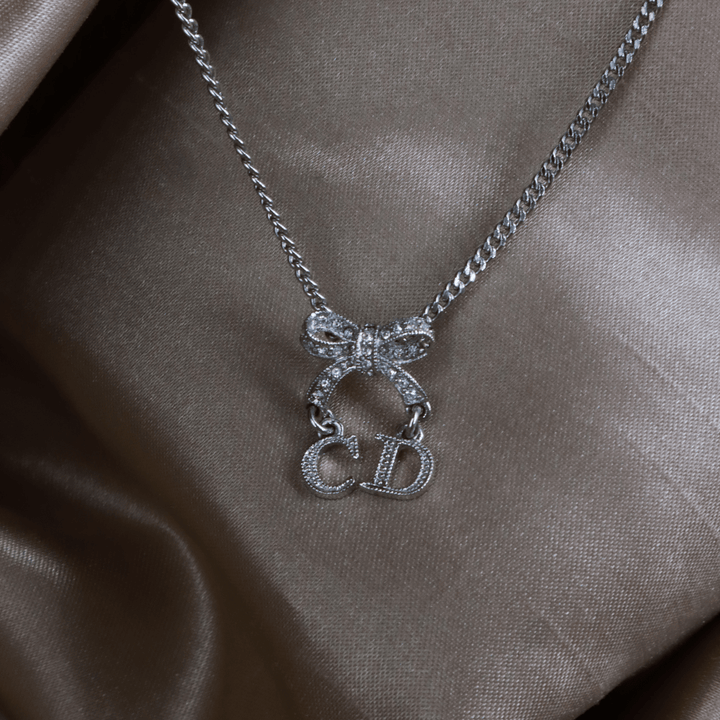 DIOR CD蝴蝶結閃石項鏈 |極罕00年代之選 - Vintasy項鏈