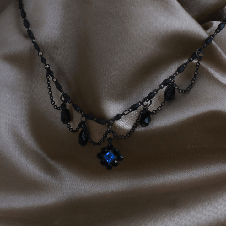 GIVENCHY 暗黑花花閃石項鏈 - Vintasy