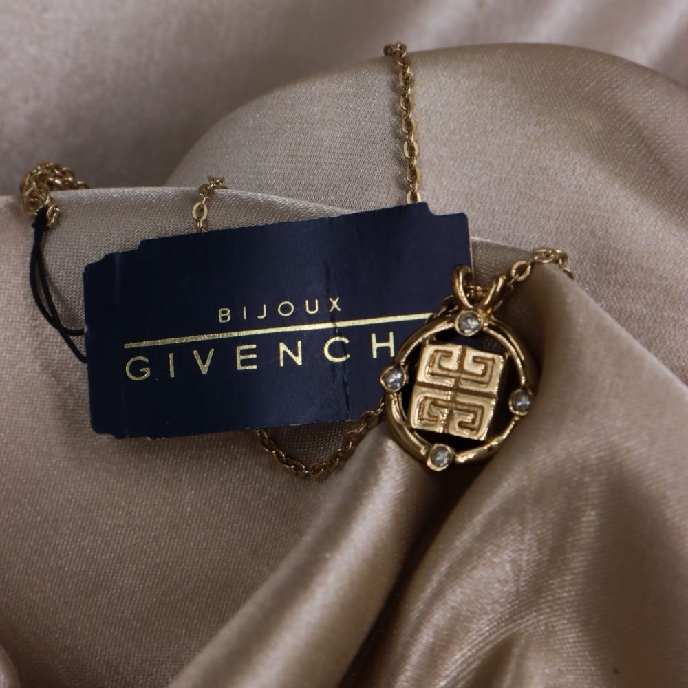 GIVENCHY 吊墜閃石項鏈｜未使用美品 - Vintasy