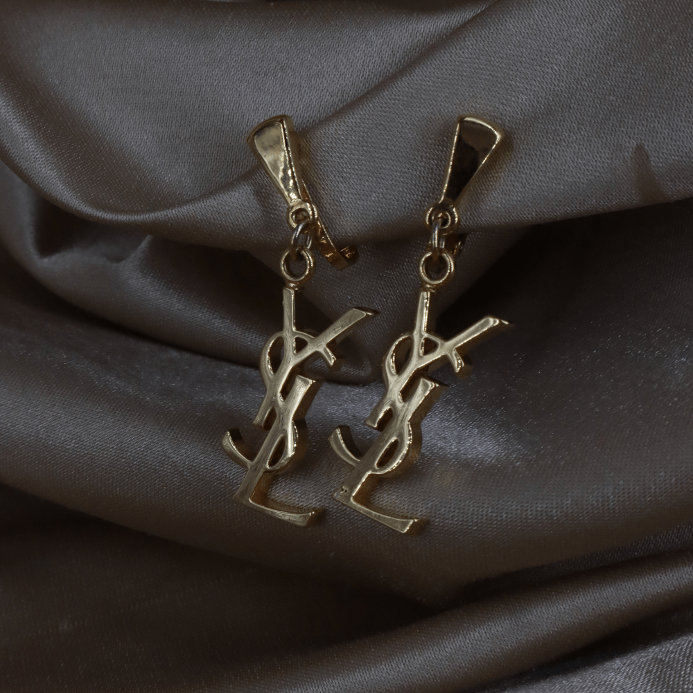 YSL Logo 吊墜耳夾 | SAINT LAURENT PARIS 未使用美品 - Vintasy