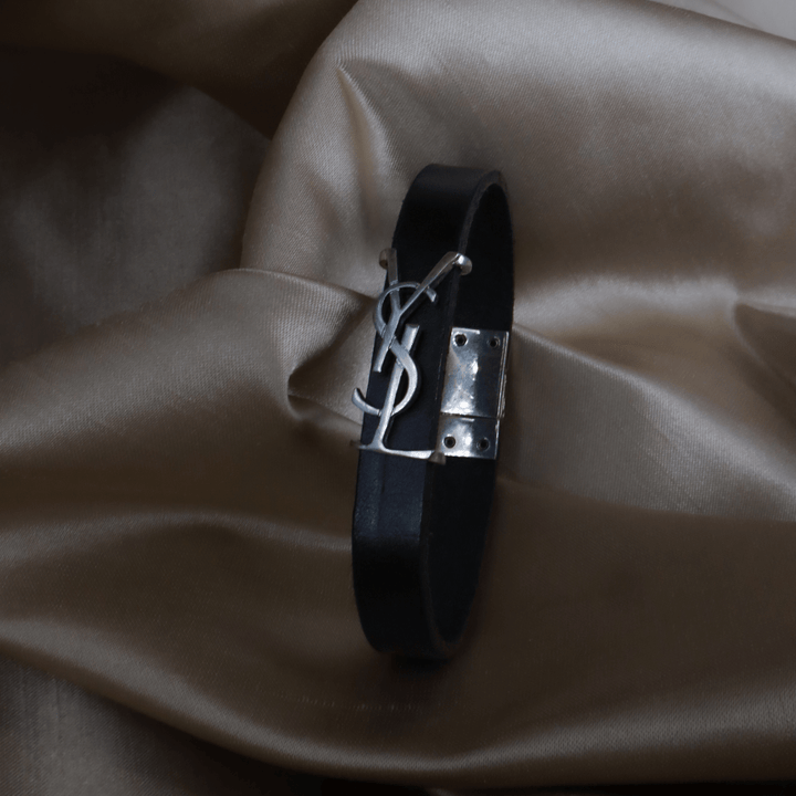 YSL Logo 皮手帶 | SAINT LAURENT PARIS - Vintasy