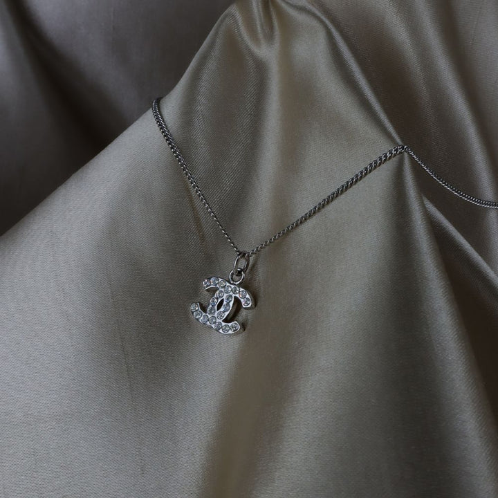 CHANEL COCO吊墜閃石項鏈 - Vintasy