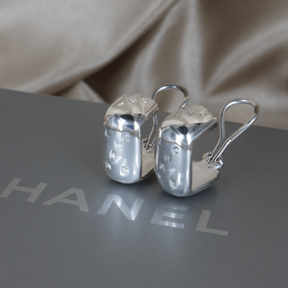 CHANEL SILVER EARCLIP|極罕限定收藏款 - Vintasy