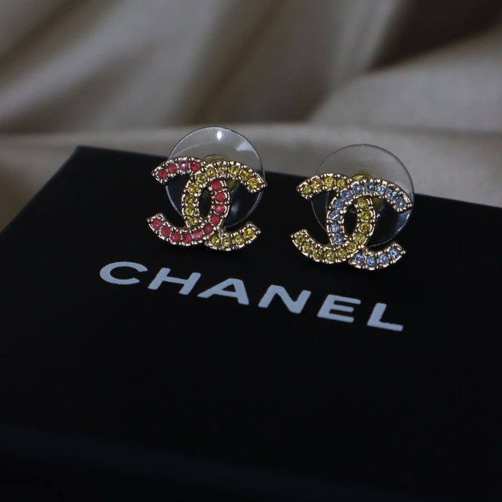 CHANEL 雙色閃石耳環|近年熱賣款 - Vintasy