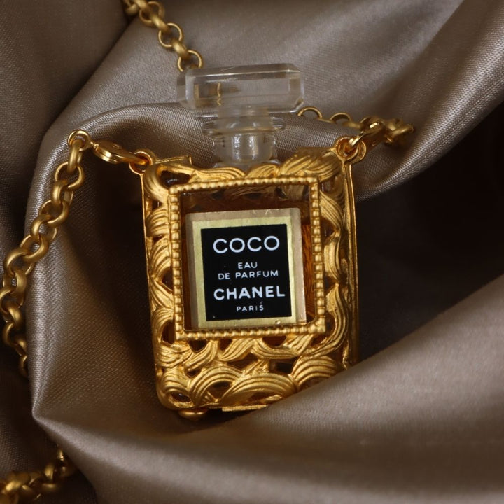 CHANEL 香水瓶項鏈 | 稀品金色珍品 - Vintasy