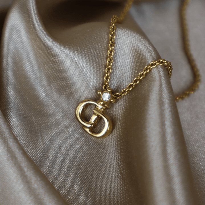 CHRISTIAN DIOR 吊墜閃石項鏈(金)| 1990年代款 | 秒殺熱賣款 - Vintasy項鏈