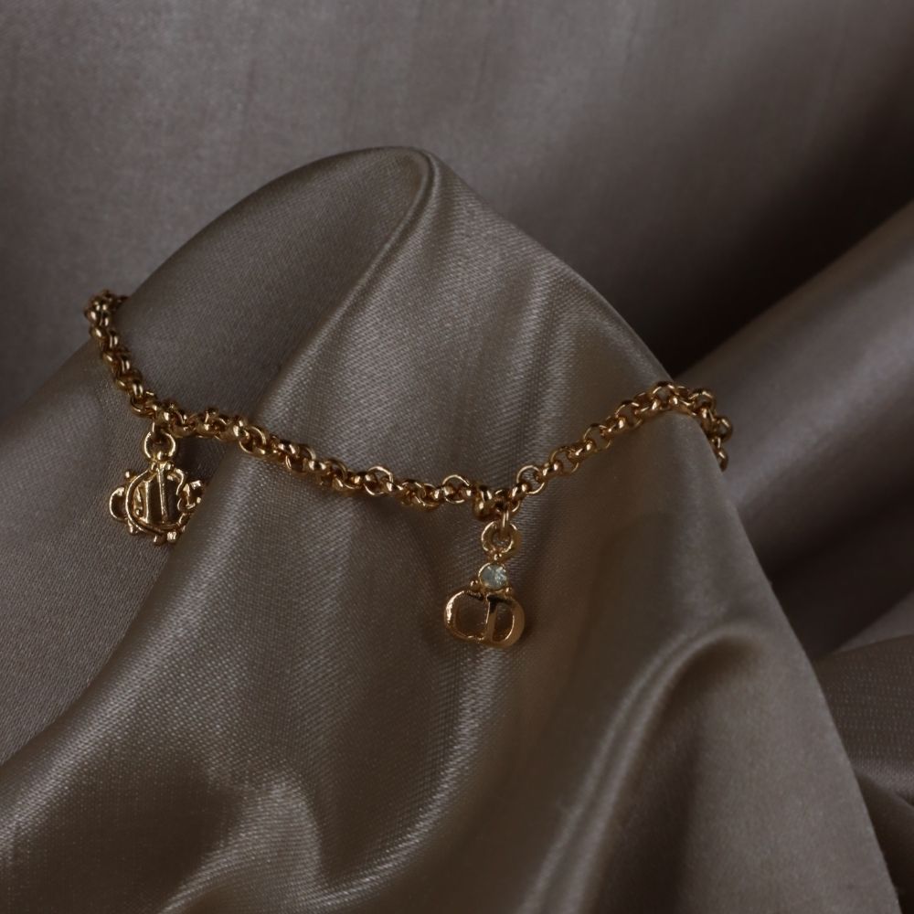 CHRISTIAN DIOR 1995 絕版吊墜手鏈 - Vintasy