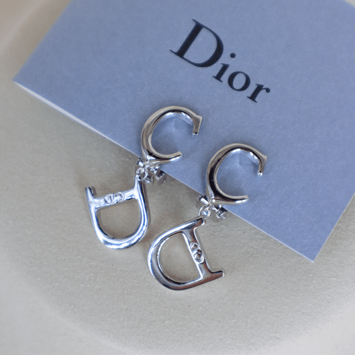 CHRISTIAN DIOR CD耳夾 | 1990年代款 | 未使用品級別 - Vintasy