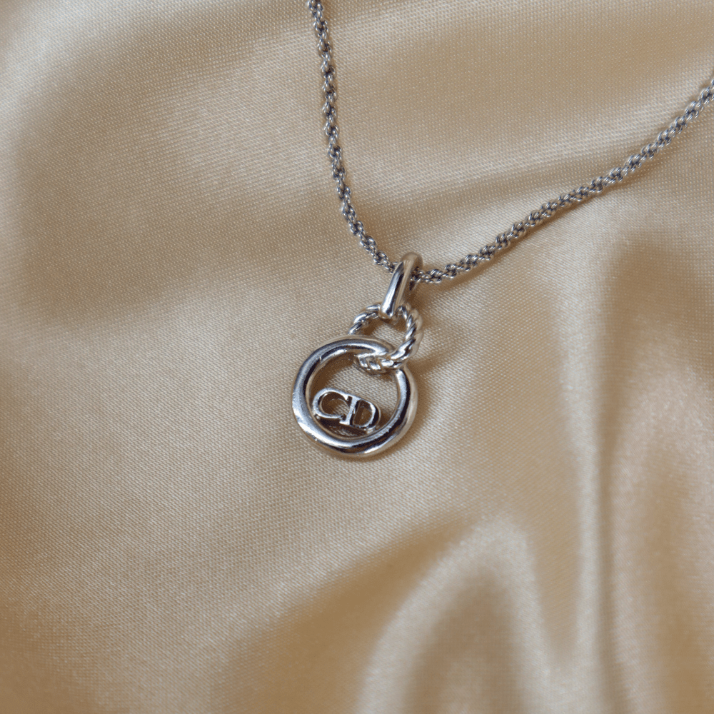 CHRISTIAN DIOR CD麻花吊墜項鏈 | 2000年代款式 - Vintasy項鏈