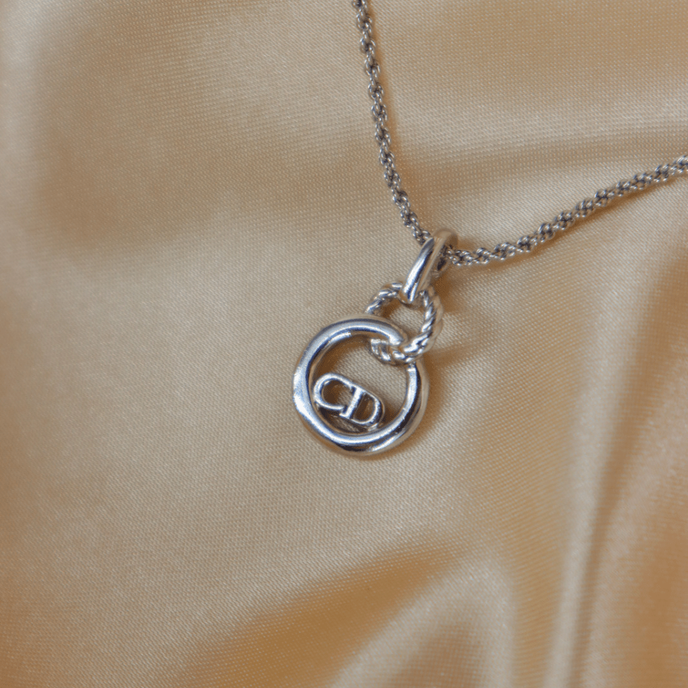 CHRISTIAN DIOR CD麻花吊墜項鏈 | 2000年代款式 - Vintasy項鏈