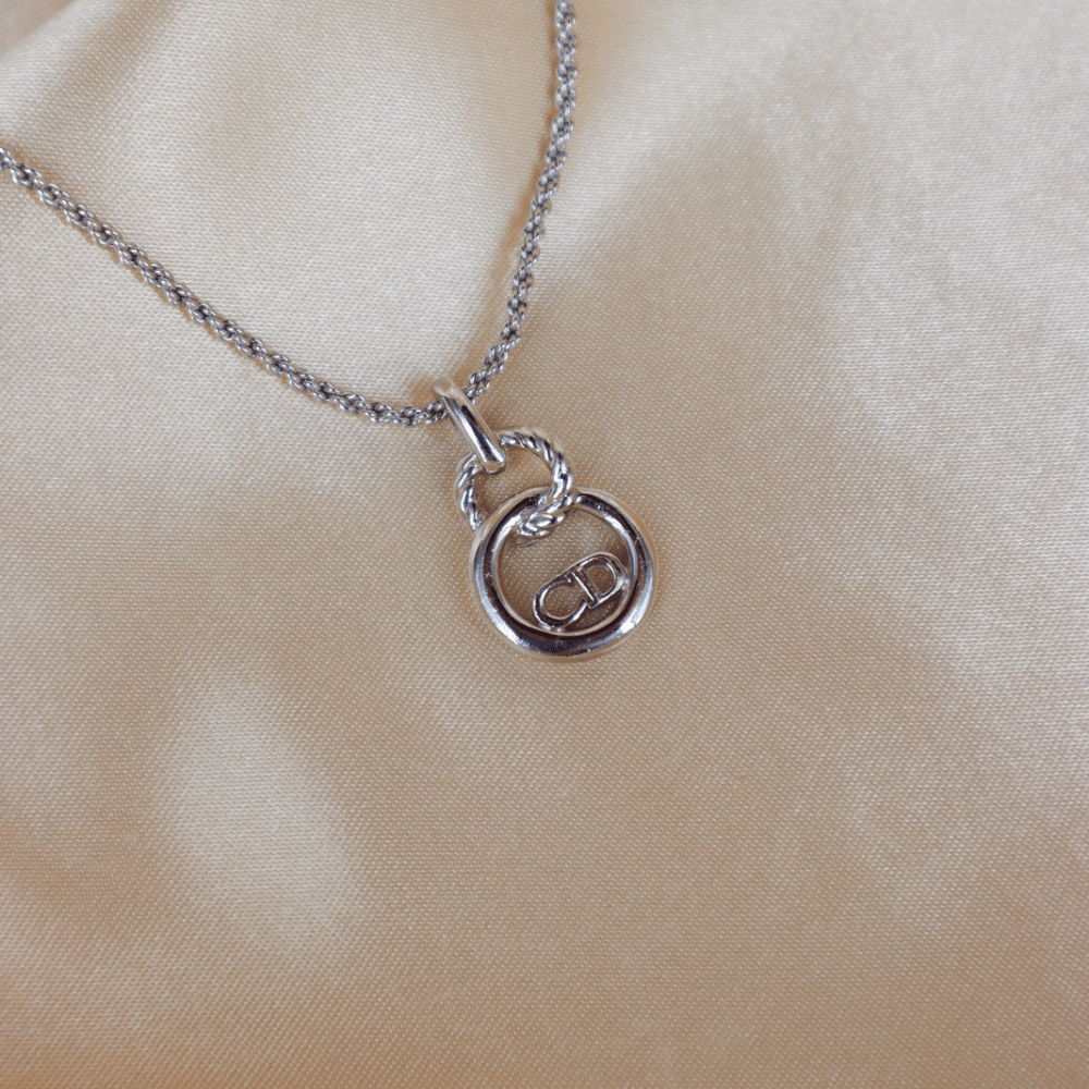 CHRISTIAN DIOR CD麻花吊墜項鏈 | 2000年代款式 - Vintasy項鏈