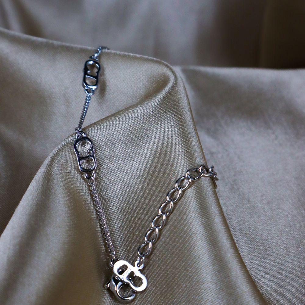 CHRISTIAN DIOR 小CD手鏈|日常簡約爆款 - Vintasy手鏈