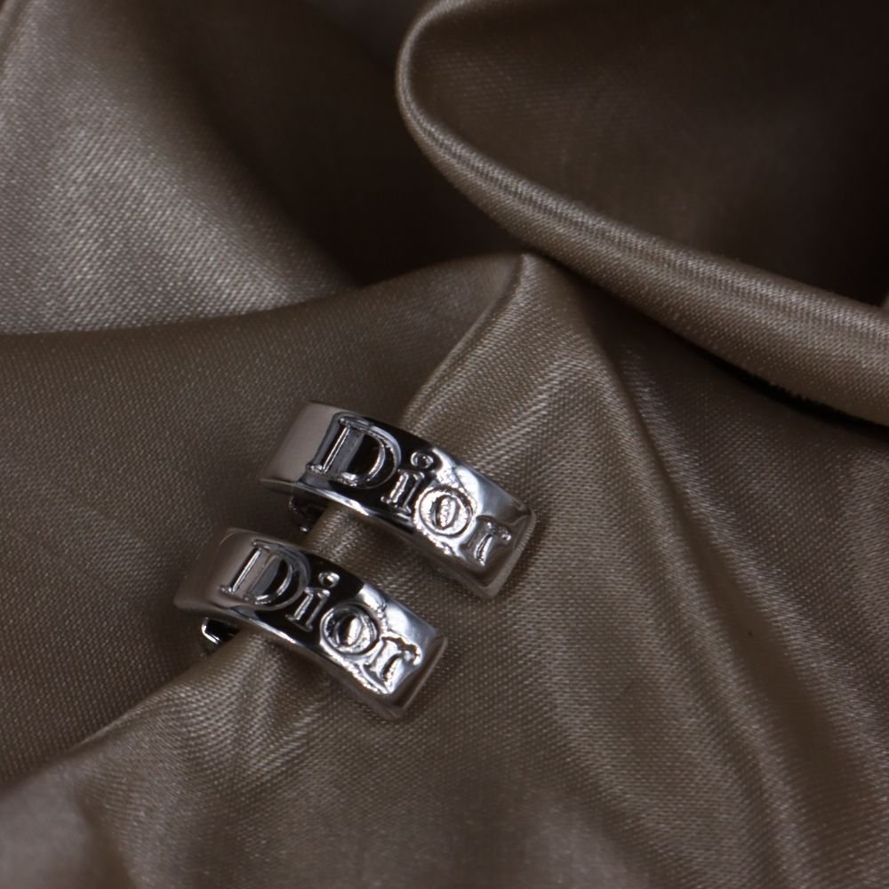 CHRISTIAN DIOR 簡約LOGO耳夾 - Vintasy