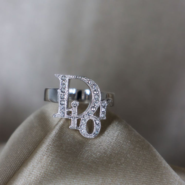 CHRISTIAN DIOR MONOGRAM 閃石戒指 - Vintasy