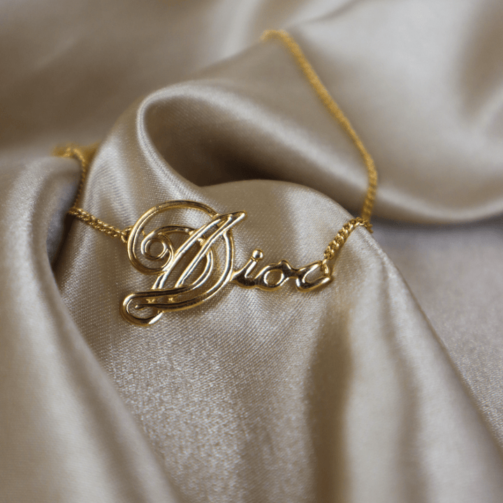 CHRISTIAN DIOR SPELL OUT 項鏈 | 經典1990年代款式 - Vintasy項鏈
