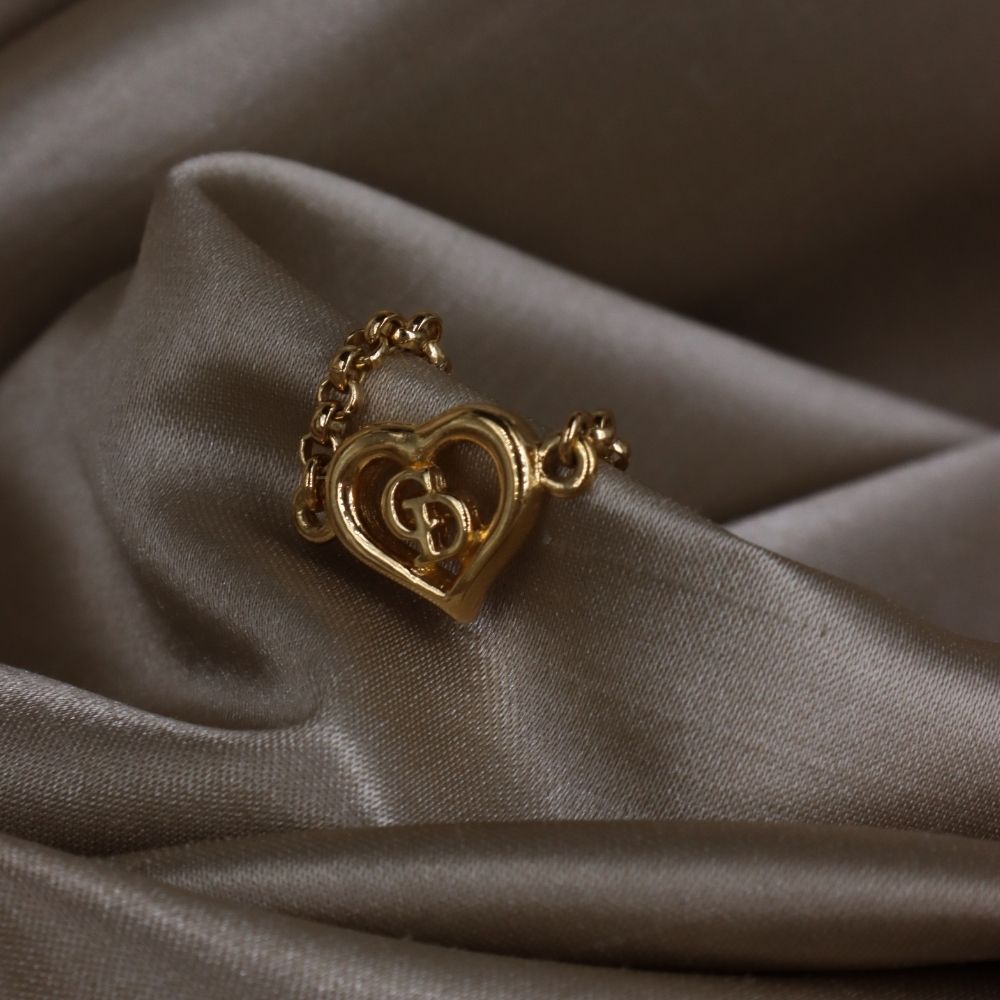 CHRISTIAN DIOR 簡約心心吊墜手鏈 - Vintasy