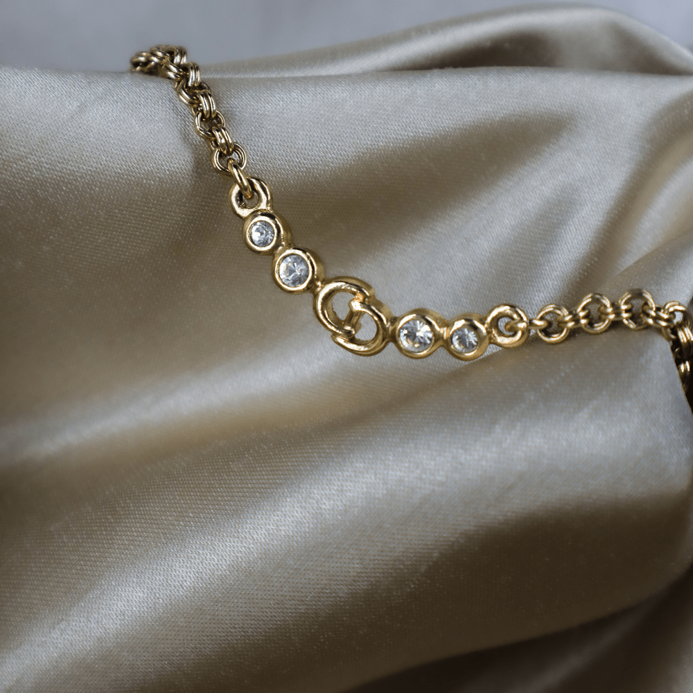 CHRISTIAN DIOR 閃石鎖骨項鏈 | 熱銷第一位 - Vintasy