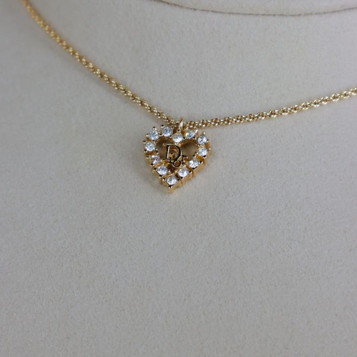 CHRISTIAN DIOR 心型閃石項鏈 | 秒殺熱賣款 - Vintasy項鏈