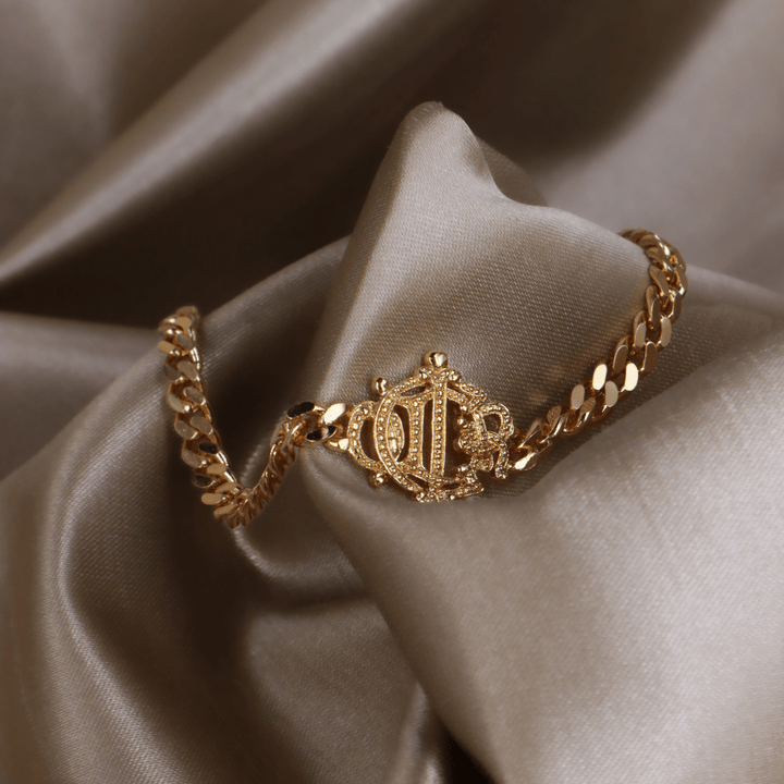 CHRISTIAN DIOR 絕版馬車型格手鏈 - Vintasy