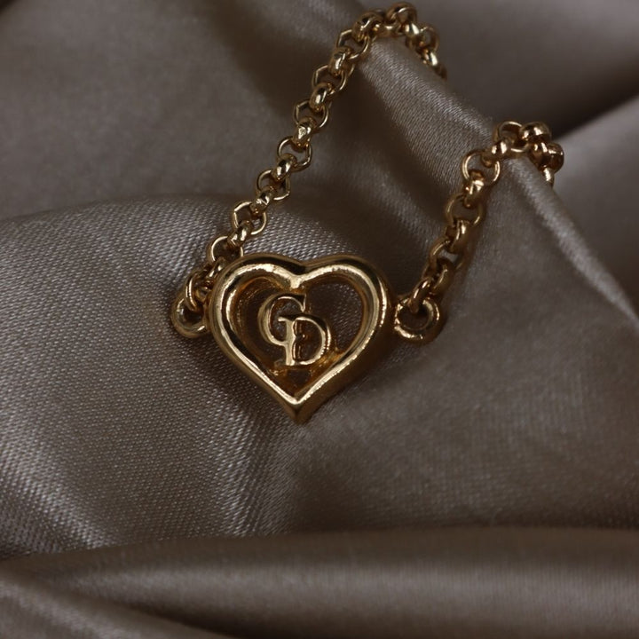 CHRISTIAN DIOR 簡約心心吊墜手鏈 - Vintasy