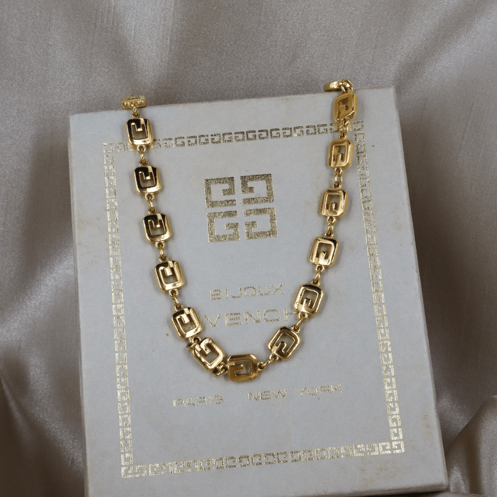 GIVENCHY G LOGO鎖骨項鏈 | 經典1980特色 - Vintasy
