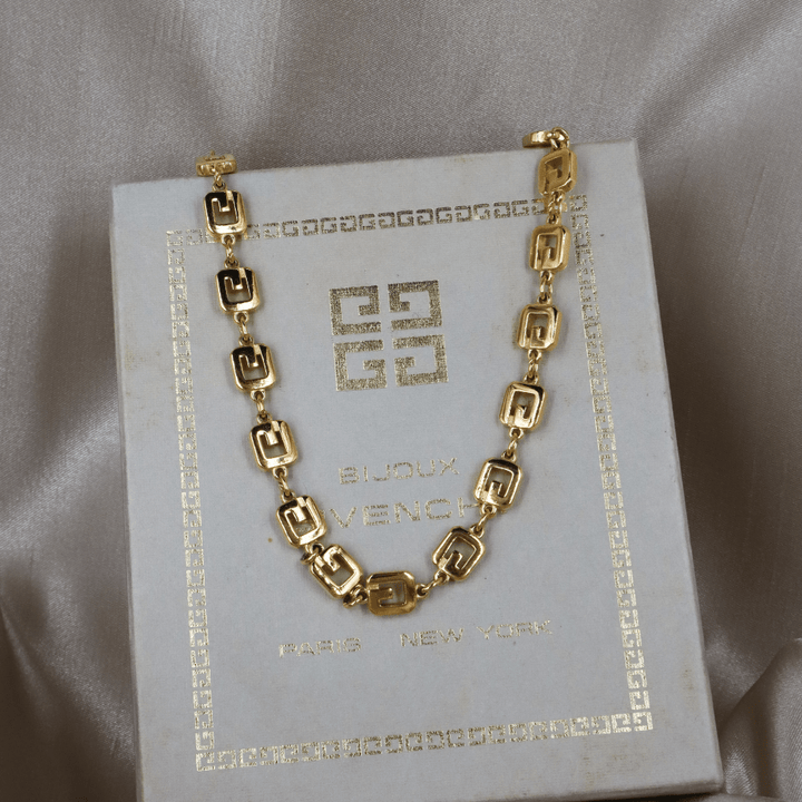 GIVENCHY G LOGO鎖骨項鏈 | 經典1980特色 - Vintasy