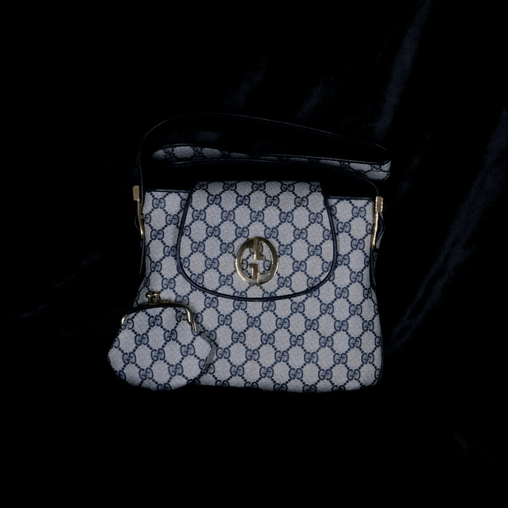 GUCCI 粗帶1970 MONOGRAM 斜揹包 | 極罕粗帶中古 - Vintasy