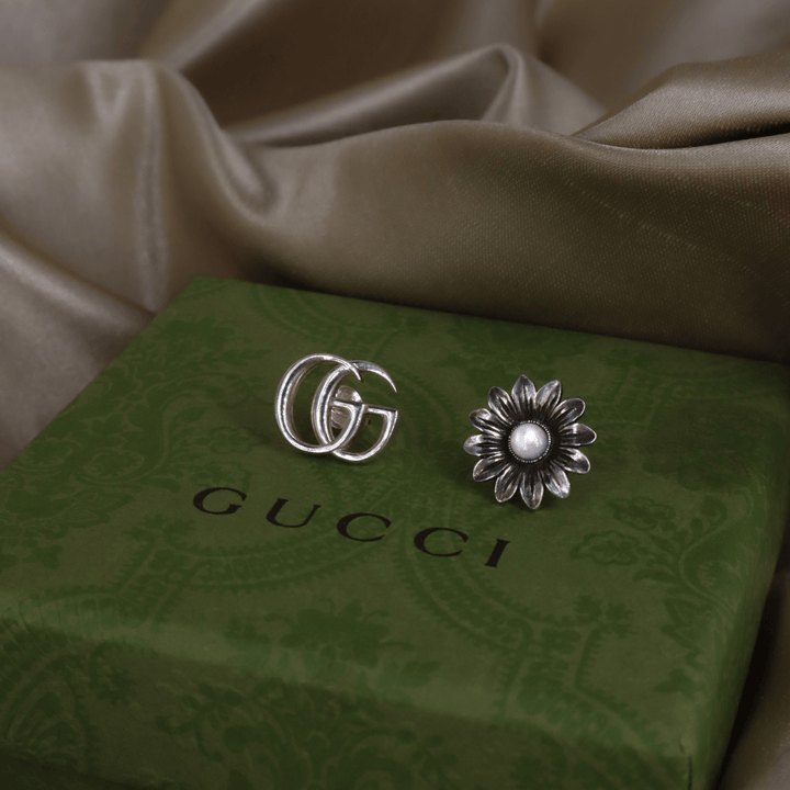 GUCCI 日本限定花花粉晶耳環 - Vintasy