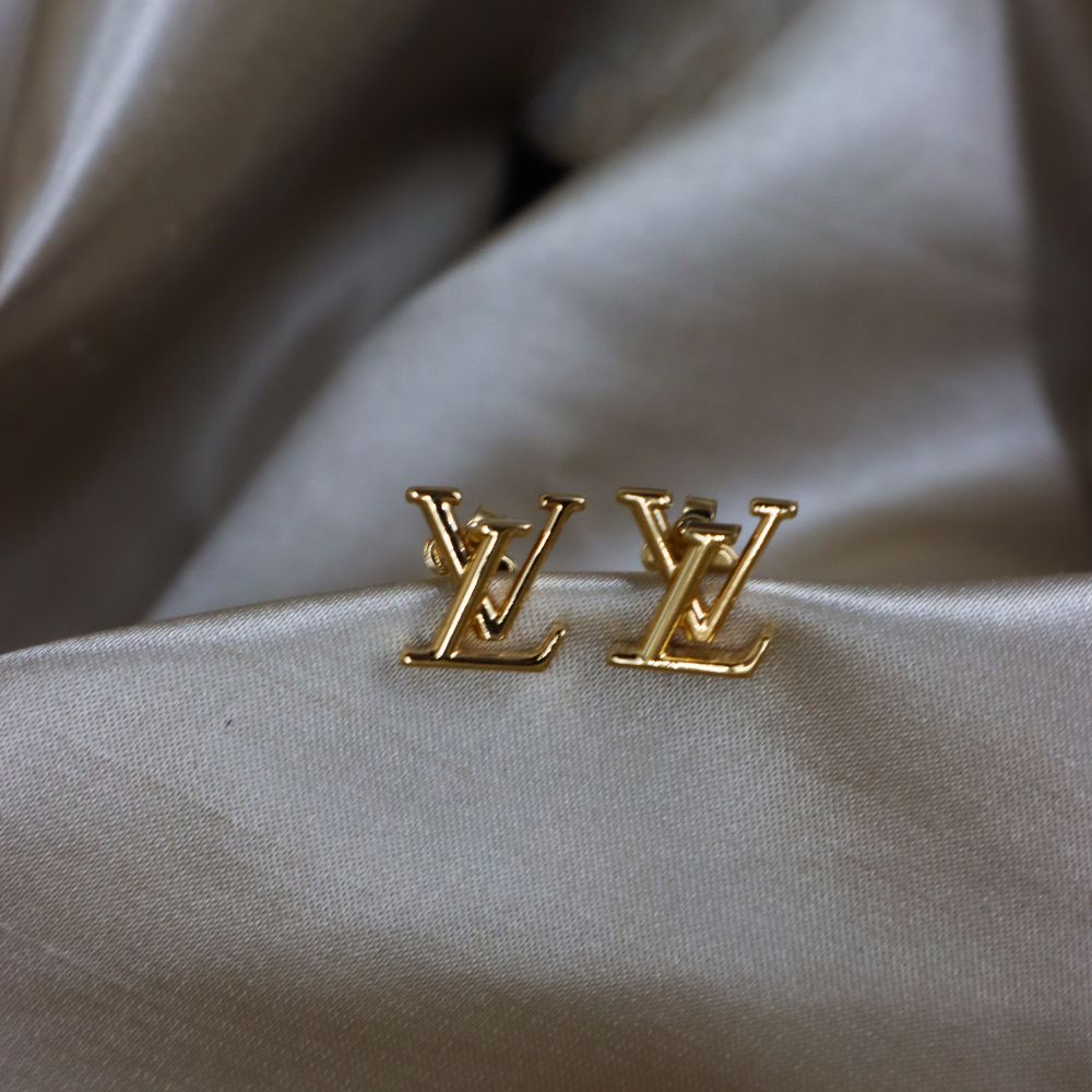 LOUIS VUITTON LV Iconic 耳環 - Vintasy
