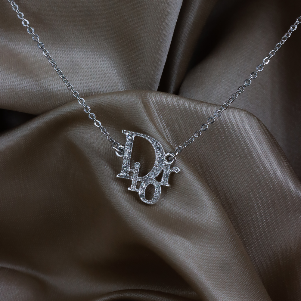 CHRISTIAN DIOR 閃石吊墜項鏈 ｜ 熱賣第一位！