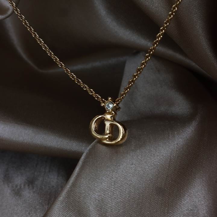 CHRISTIAN DIOR pendant amphibole necklace (Gold) | 1990s style |