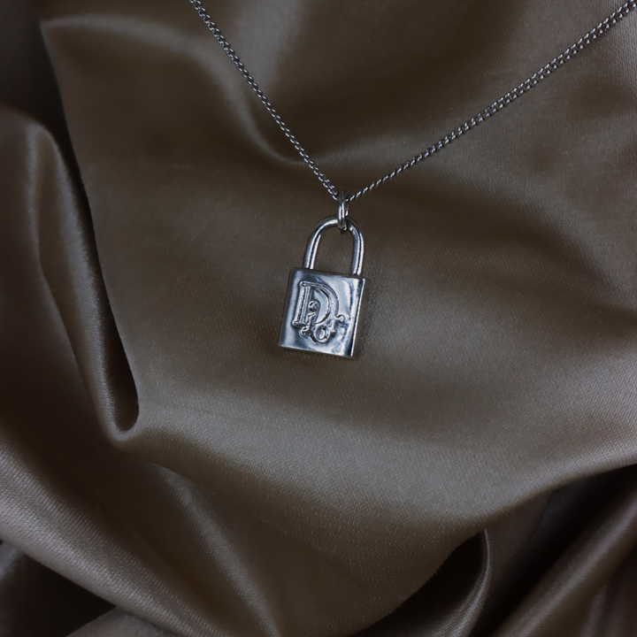CHRISTIAN DIOR Padlock 鎖匙項鏈 ｜ 2000年經典