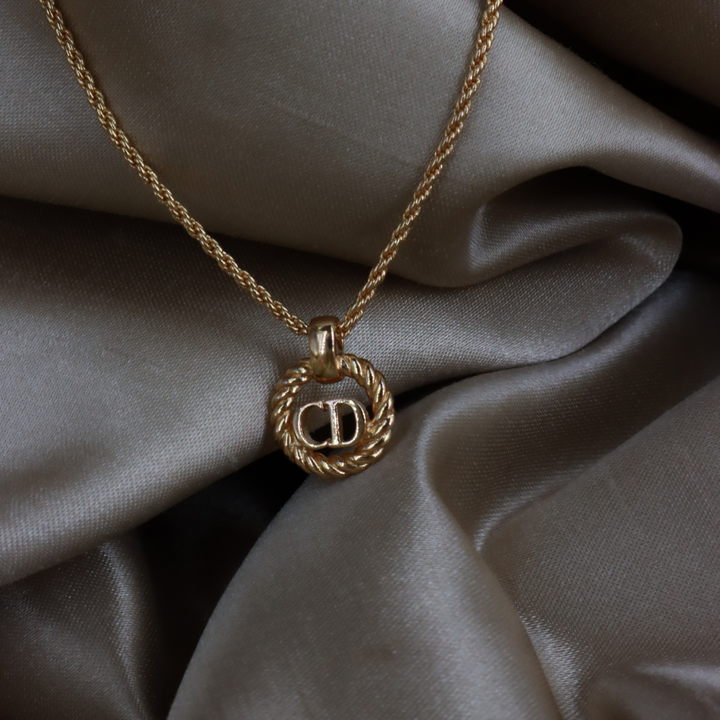 CHRISTIAN DIOR 麻花吊墜項鏈｜經典之作
