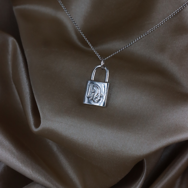 CHRISTIAN DIOR Padlock 鎖匙項鏈 ｜ 2000年經典