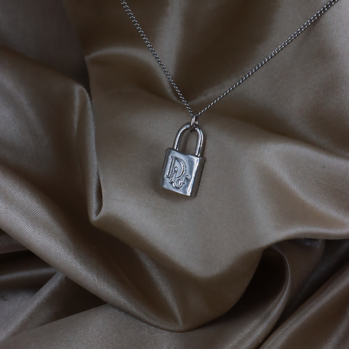 CHRISTIAN DIOR Padlock 鎖匙項鏈 ｜ 2000年經典
